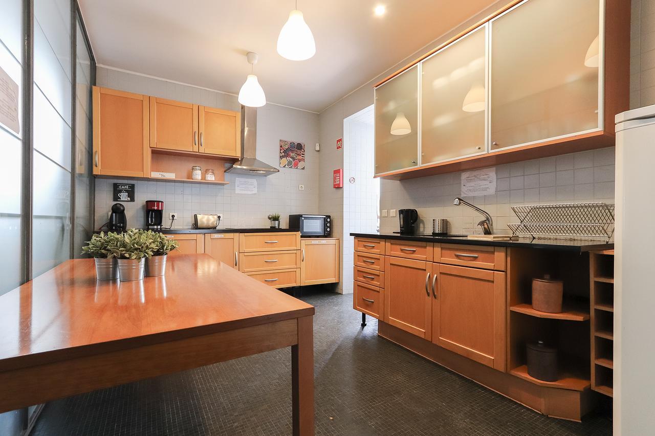 Kab+1 Hostel Lisboa Zewnętrze zdjęcie