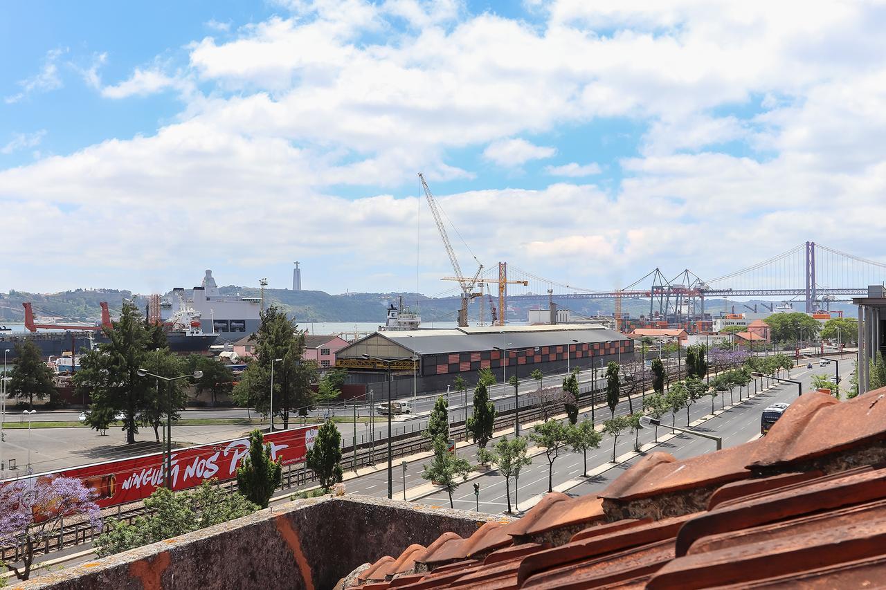 Kab+1 Hostel Lisboa Zewnętrze zdjęcie